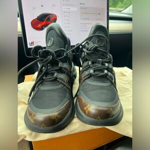 LV Archlight Sneaker